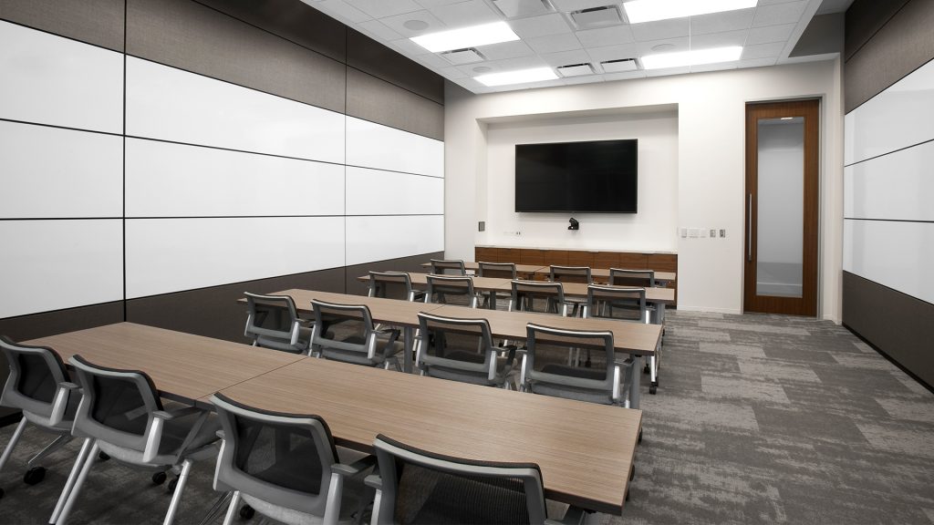 NEWFIELD EXPLORATION CONFERENCE CENTER Corporate Interior Training Tables