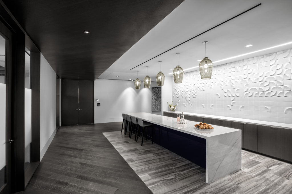 Lockton -5 copy