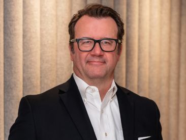 Marcus W  Acheson V