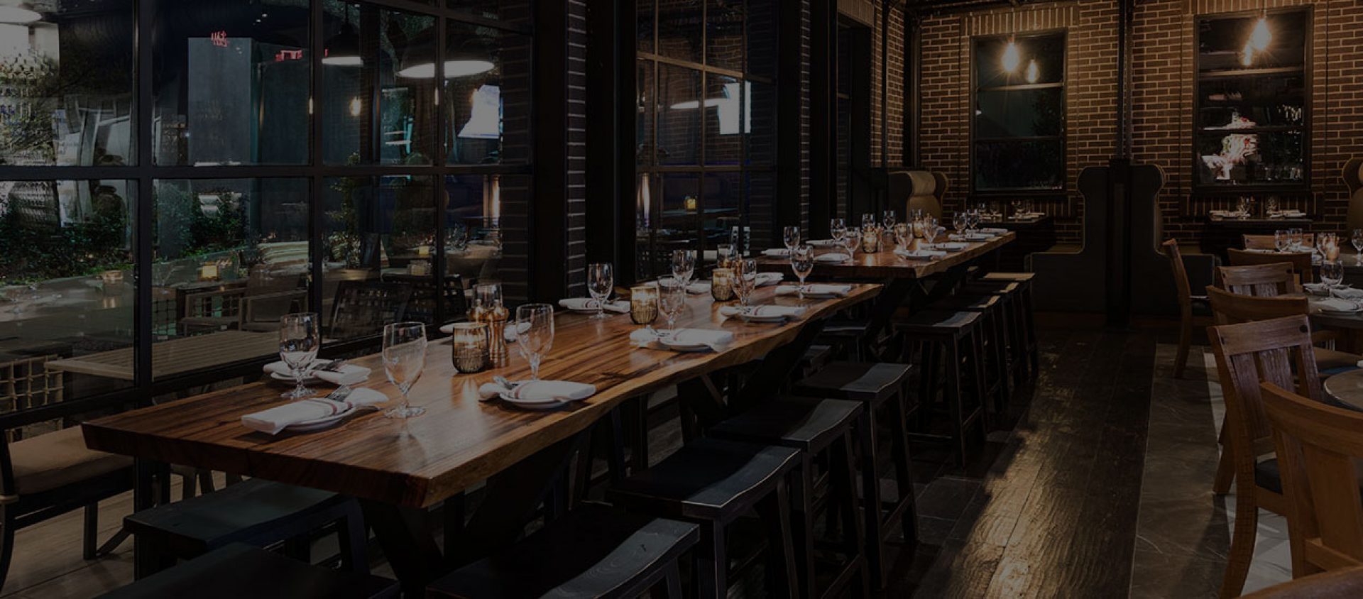 Restaurant & Bar