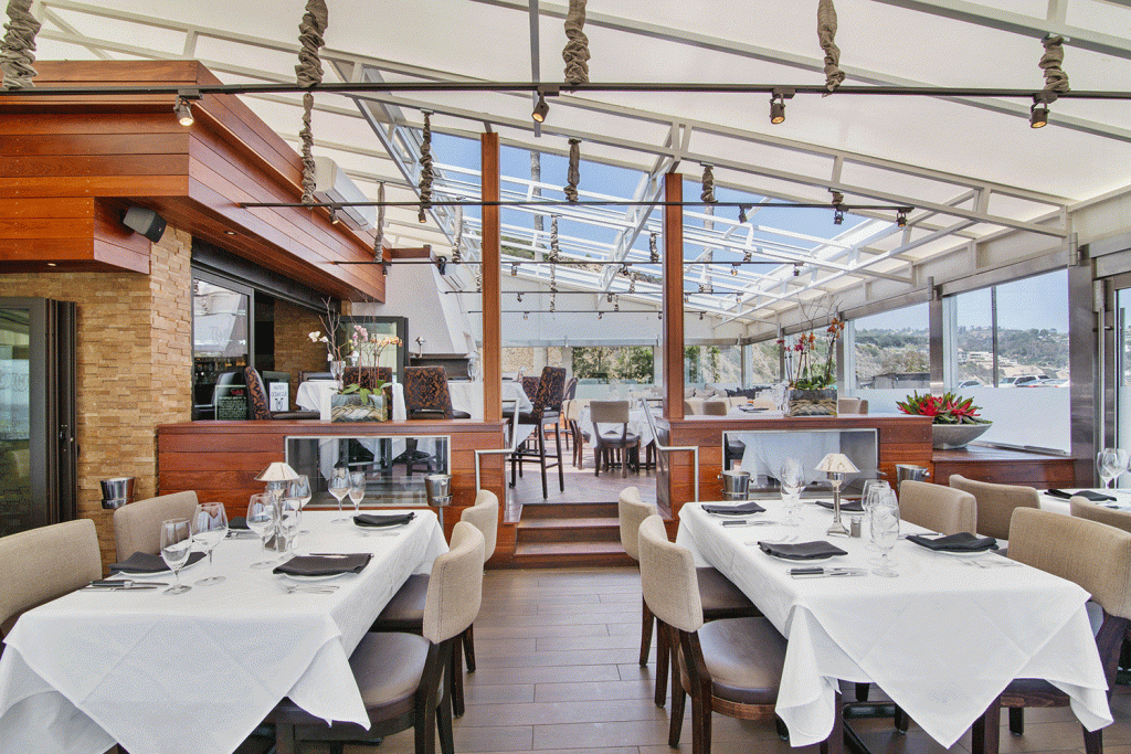 Mastro’s_Malibu_restaurant_interior_design_seating-21