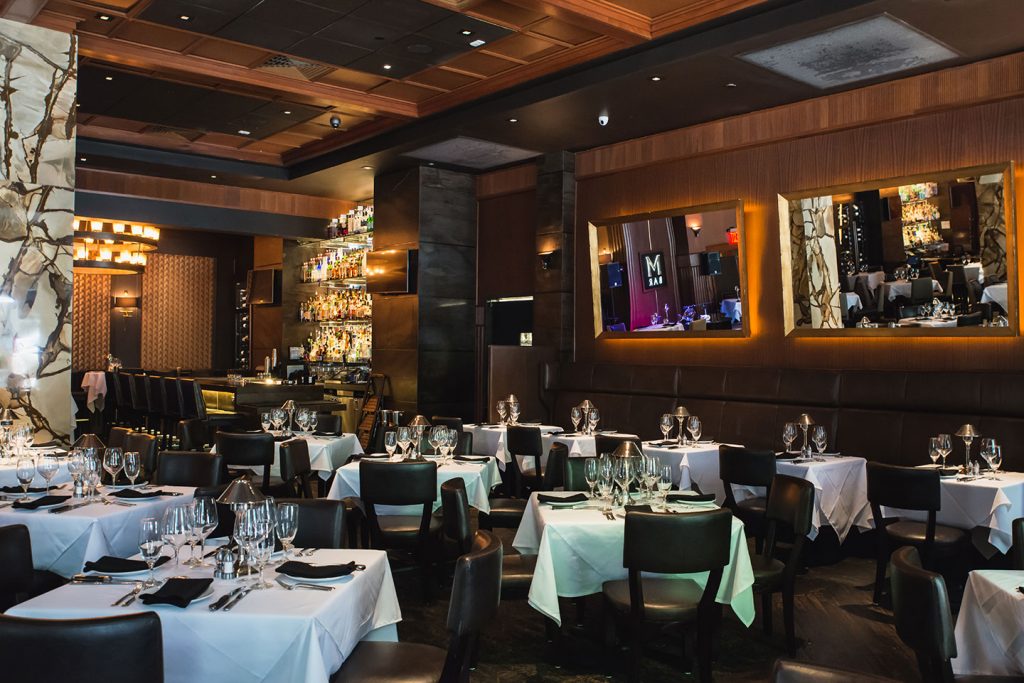 Mastro’s_Manhatten_restaurant_interior_design_seating-37