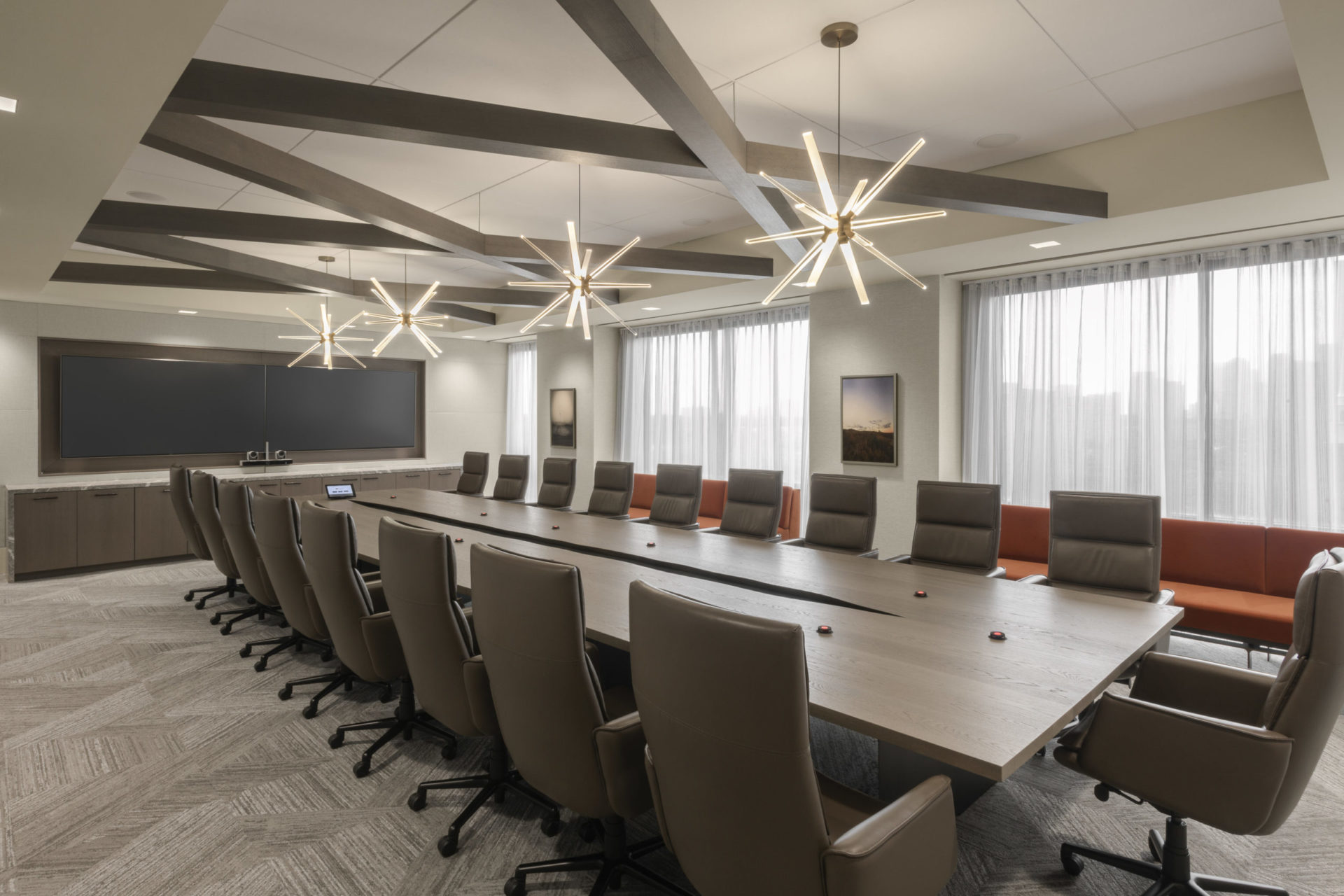Encino Energy_Executive Conference Room Design